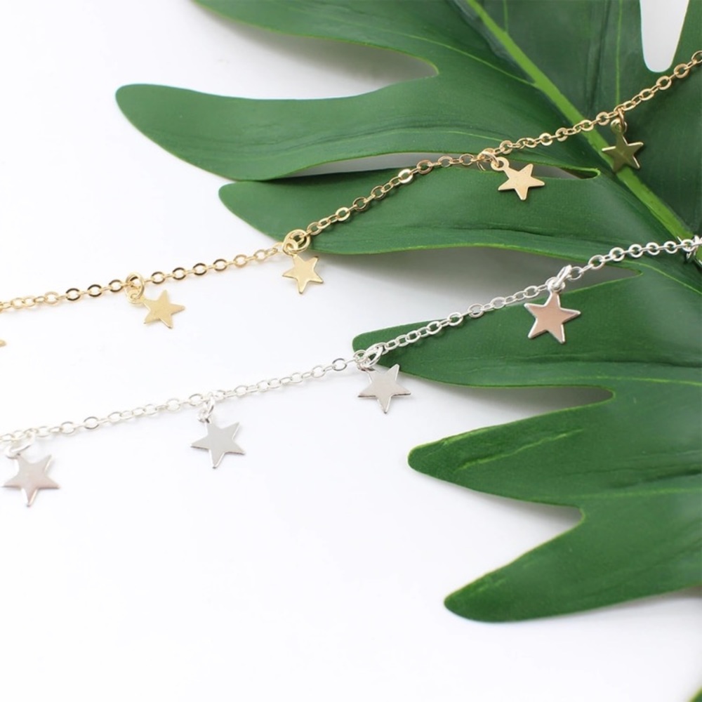 BUNDLE OF 2 Gold And Silver Star Chokers!! ⭐️